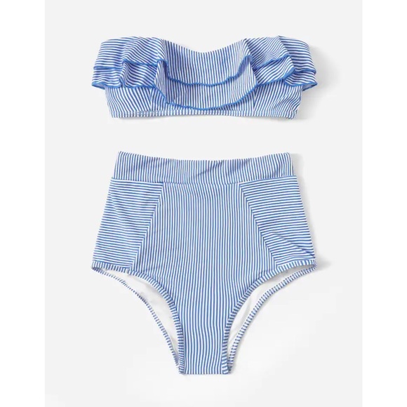 ✿ Ruffle Bandeau Bikini Set ✿ - Picture 4 of 7